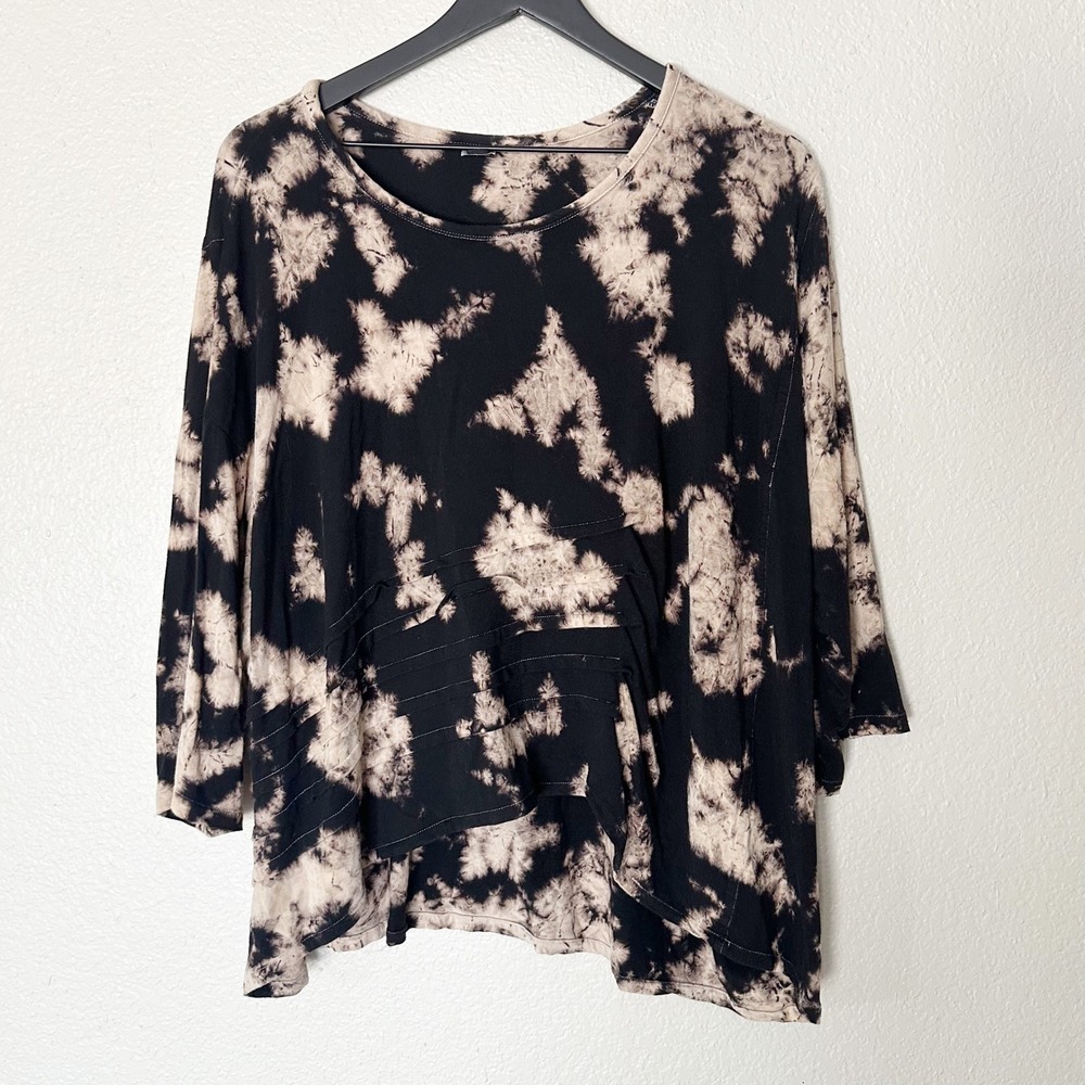 Dress to Kill Top Bleach Tie Dye Black 3/4 Sleeve Hi Lo Hem Lagenlook Artsy  O/S